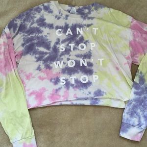 Long sleeve crop top